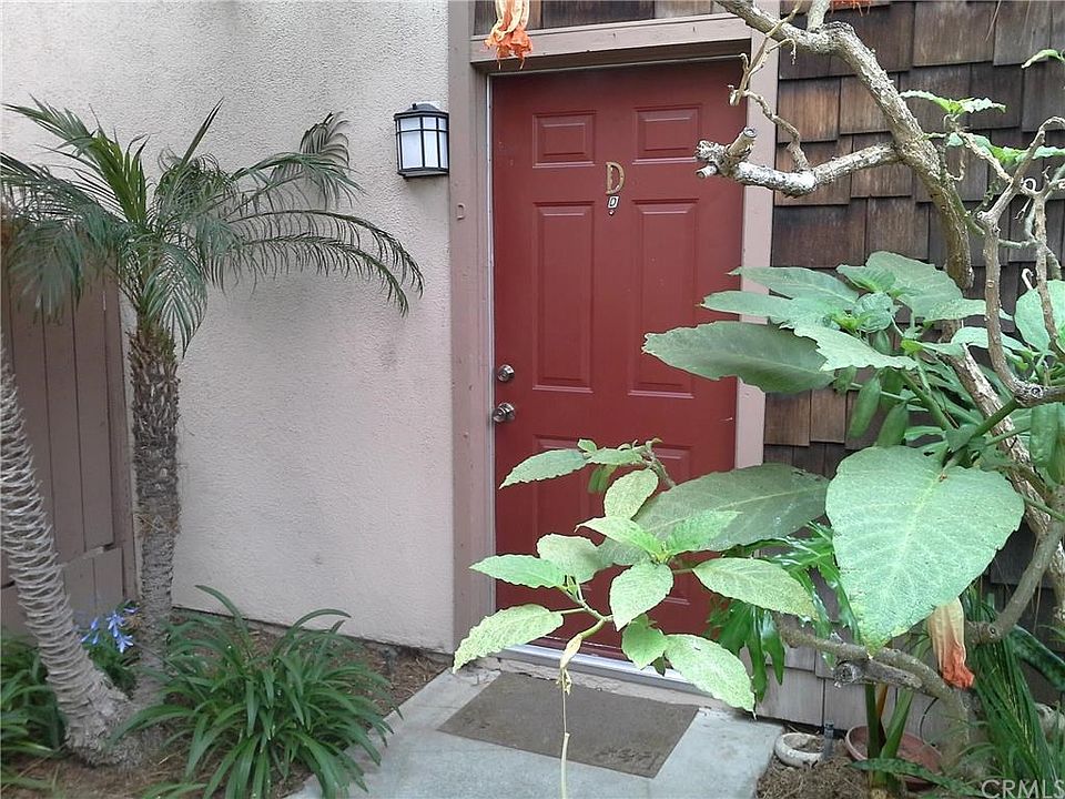 1st image of 1096 Cabrillo Park Dr APT D
