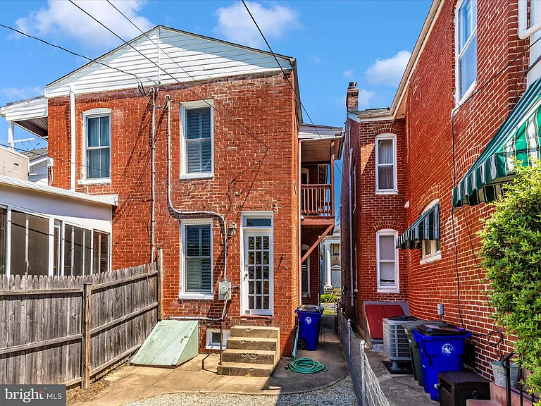 232 Dill Ave — Photo 47