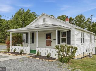 1299 Acorn Hill Rd, Bentonville, VA 22610