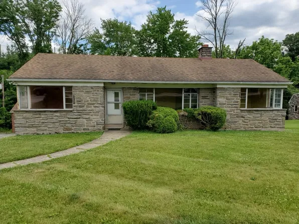 4022 W Chester Pike, Newtown Square, PA 19073