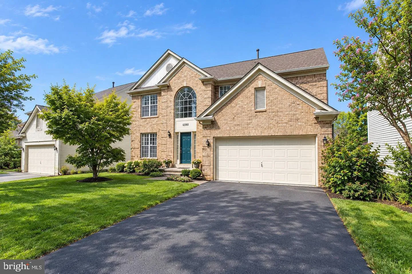 4 bed, 3.5 bath, 2912 sqft, $3,950 — Photo 3