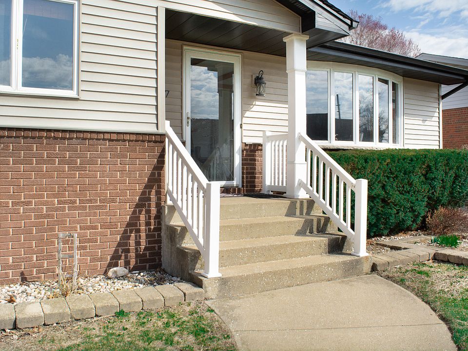 8147 Harrison Ave, Munster, IN 46321 | MLS #817665 | Zillow