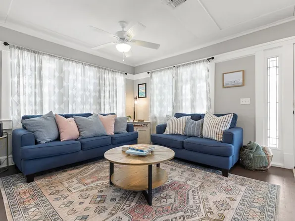 520 22nd St W #Id1071597p, Bradenton, FL 34205