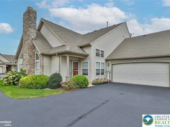 6522 Letterkenny Ln, Macungie, PA 18062
