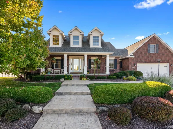 9096 Copper Ridge Dr, Davison, MI 48423