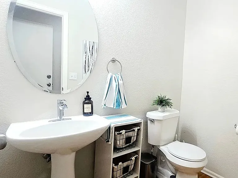 8061 S Kittredge Way — Photo 21