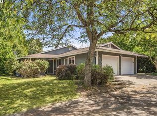 10910 SW Garden Park Pl, Portland, OR 97223
