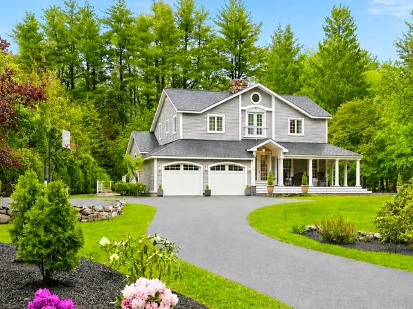 39 Adams St, Acton, MA 01720