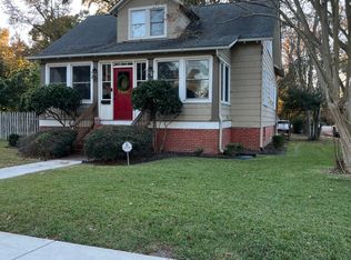 97 Cherokee Rd, Hampton, VA 23661