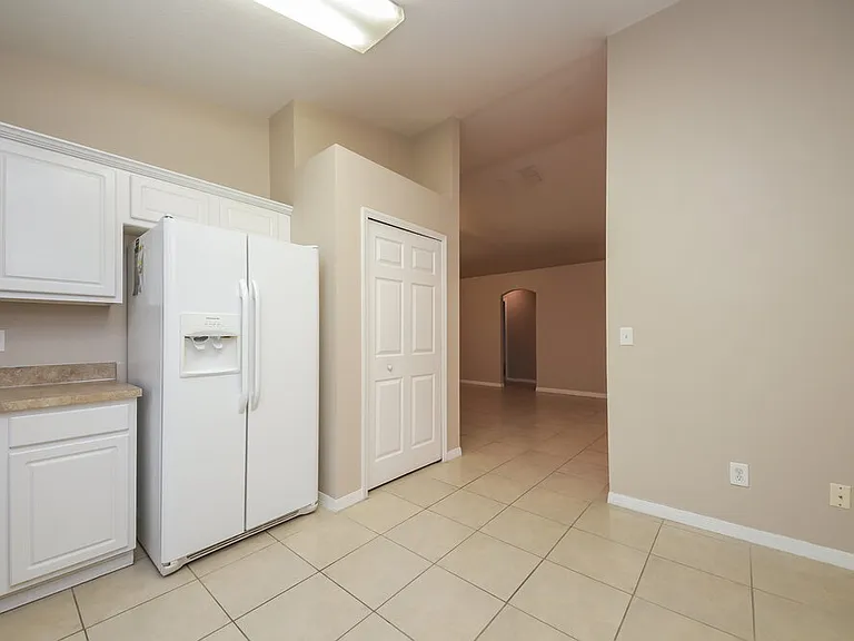 711 Whisper Sound St — Photo 5