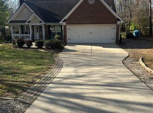 7144 Hunters Bluff Dr, Denver, NC 28037