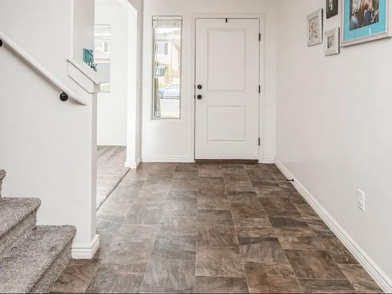 3311 E Livia Dr — Photo 5