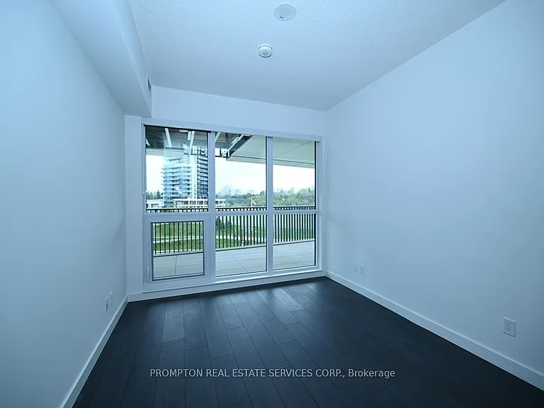 18 Esther Shiner Blvd #512 — Photo 12