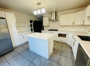 9146 Hendrix Rd NE, Albuquerque, NM 87111