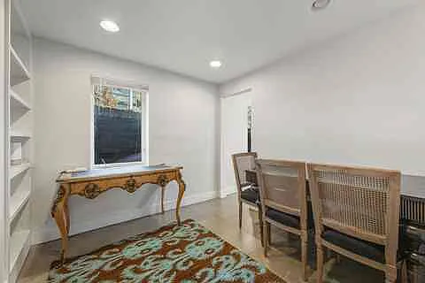 1 bed, 704 sqft, $2,500 — Photo 4