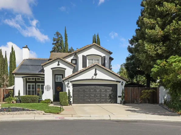 2066 Hyde Park Pl, Manteca, CA 95336