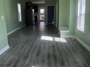 39 Monroe St, Elgin, IL 60123