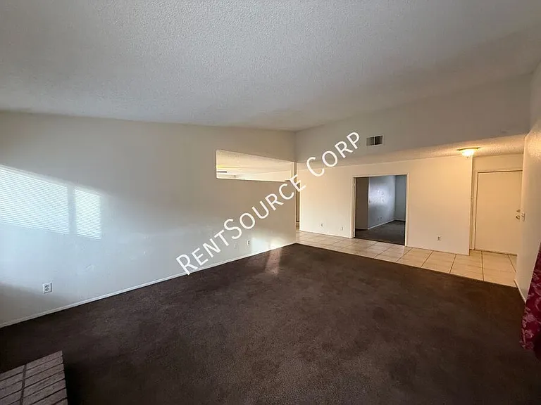 519 W Avenue J15 — Photo 5