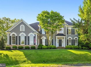 17092 Needles Ct, Leesburg, VA 20176