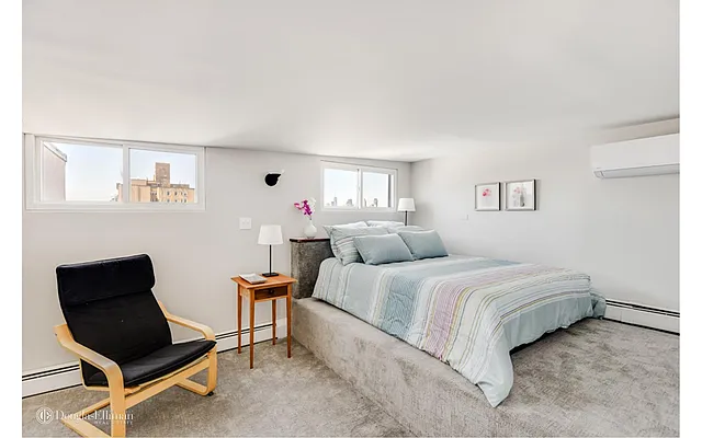 Sold by Douglas Elliman | media 10