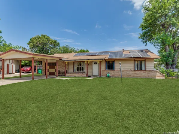 1102 CANYON BLUFF DR, San Antonio, TX 78227