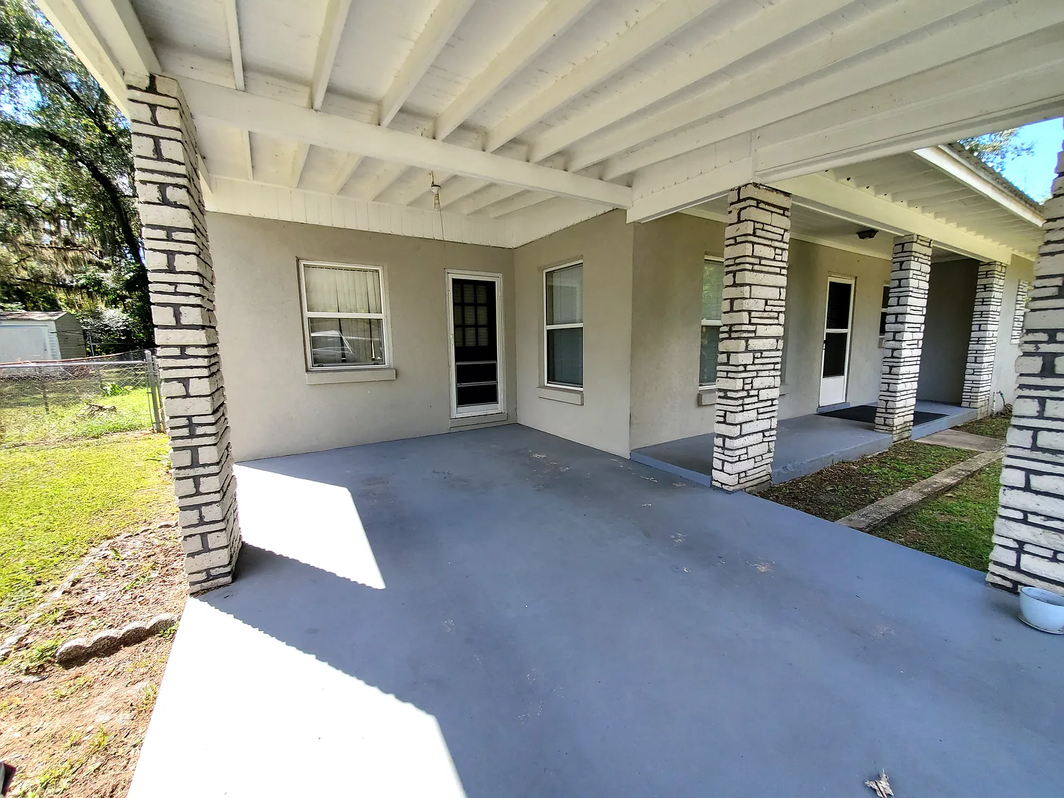 2 bed, 1.5 bath, 1375 sqft, $1,400 — Photo 3