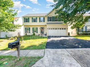2660 Pheasant Hunt Rd, Woodbridge, VA 22192