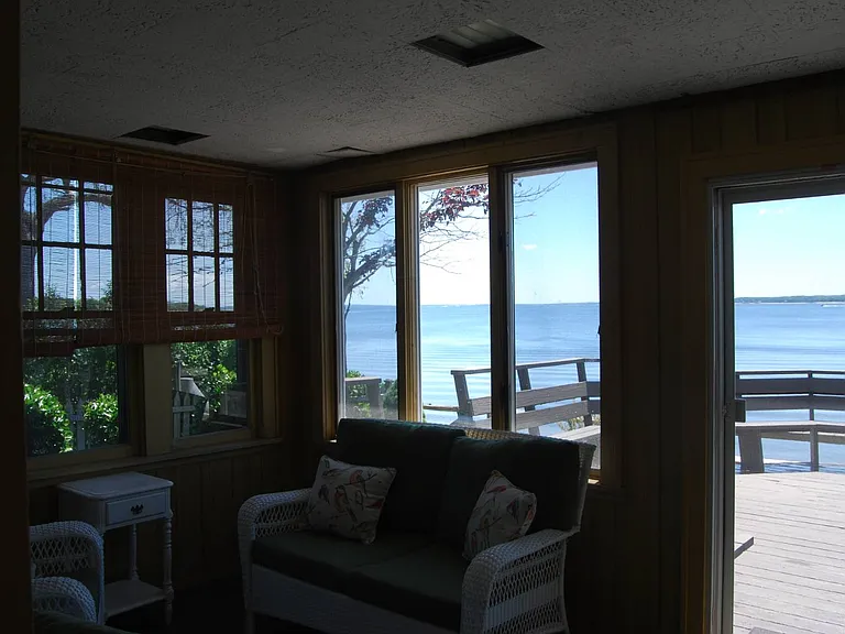 47 Bayside Ave — Photo 7