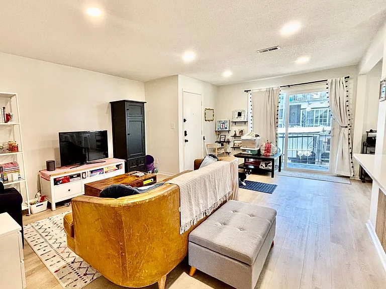 Westport Landings — Photo 12
