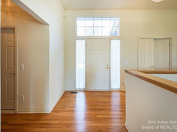 4th image of 2231 Twin Islands Ct