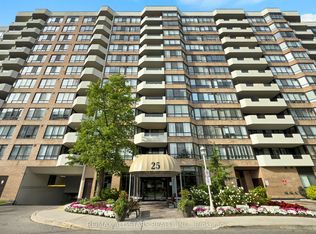 25 Austin Dr #218, Markham, ON