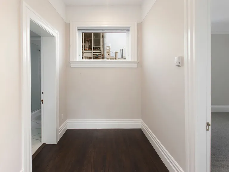 1080 Filbert St — Photo 18