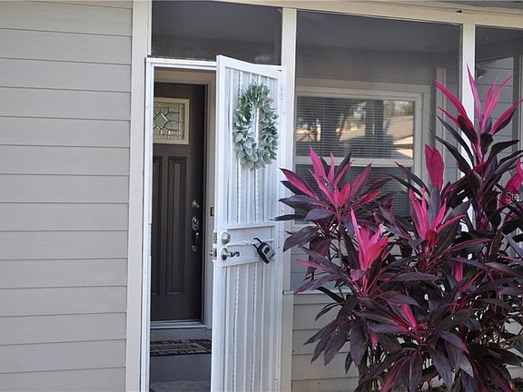 3rd image of 708 Edenville Ave
