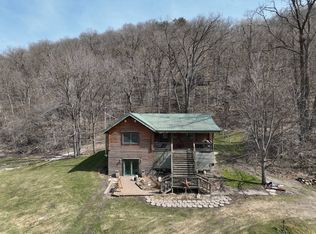 1969 Ferris Mill Rd, Decorah, IA 52101
