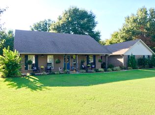 207 Kingrey Ln, Poteau, OK 74953