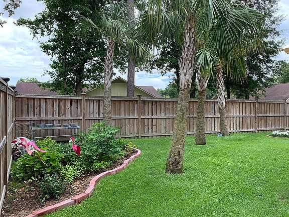 4th image of 9277 Cassadine Ct NE