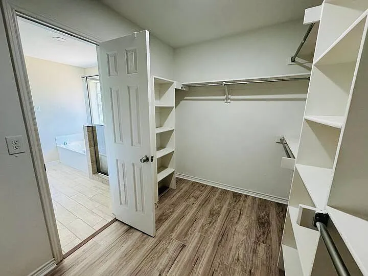 5615 Andalusia Trl — Photo 6