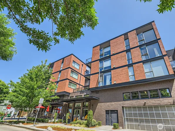 1601 N 45th Street #411, Seattle, WA 98103