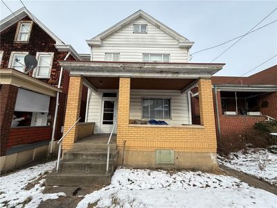 1230 Vine St, Mc Kees Rocks, PA, 15136