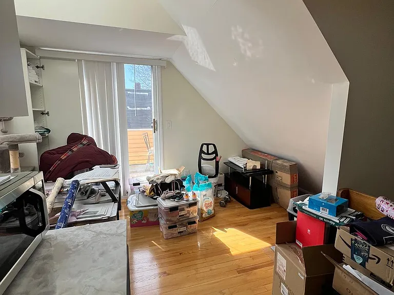 37 Sherman St #B — Photo 17