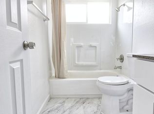 227 W Poplar St APT 4, Stockton, CA