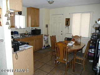 2nd image of 3025 W Granada Rd