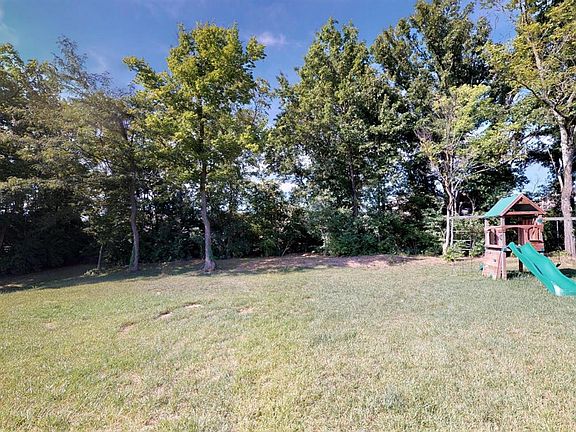 4th image of 5936 Brunswick Ct