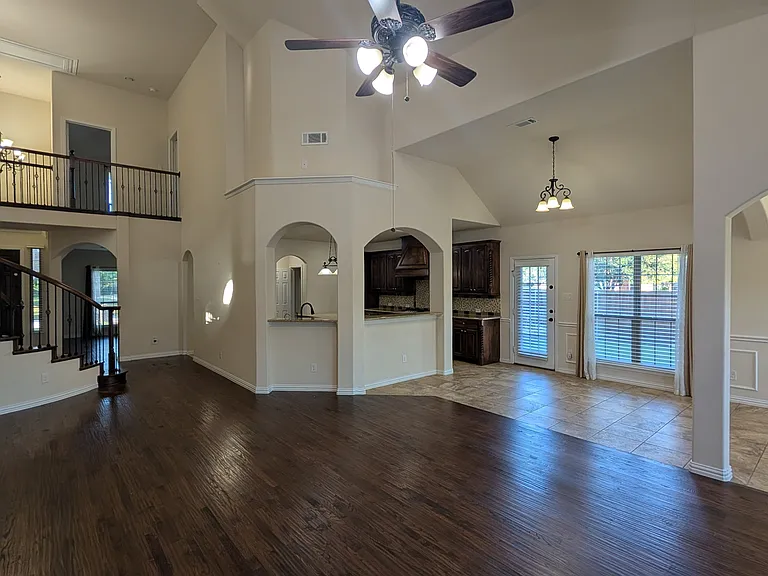 12461 Bridgeport Dr — Photo 26
