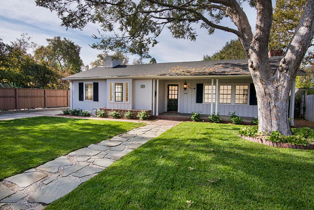 3 bed, 2.0 bath, 1661 sqft, $6,500 — Photo 1