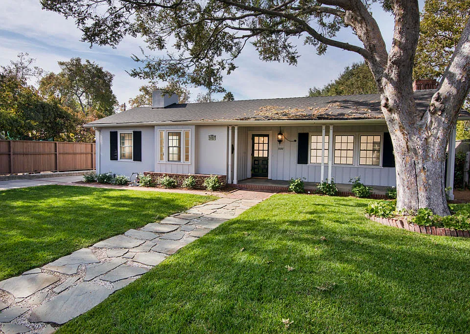 1087 S Los Robles Ave