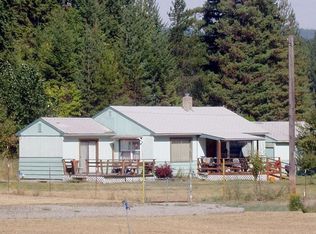 43 Nelson Ln, Pinehurst, ID 83850