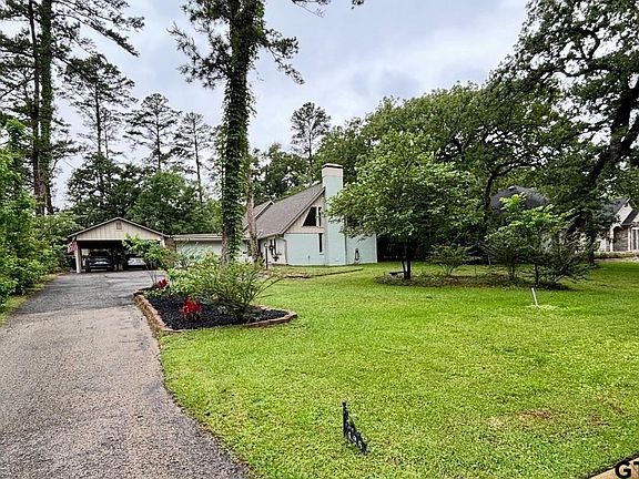 5th image of 426 Lone Star Ln