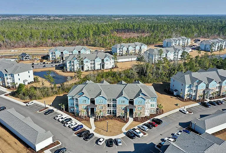 GRANDVIEW AT CLEAR POND APARTMENTS — Photo 36