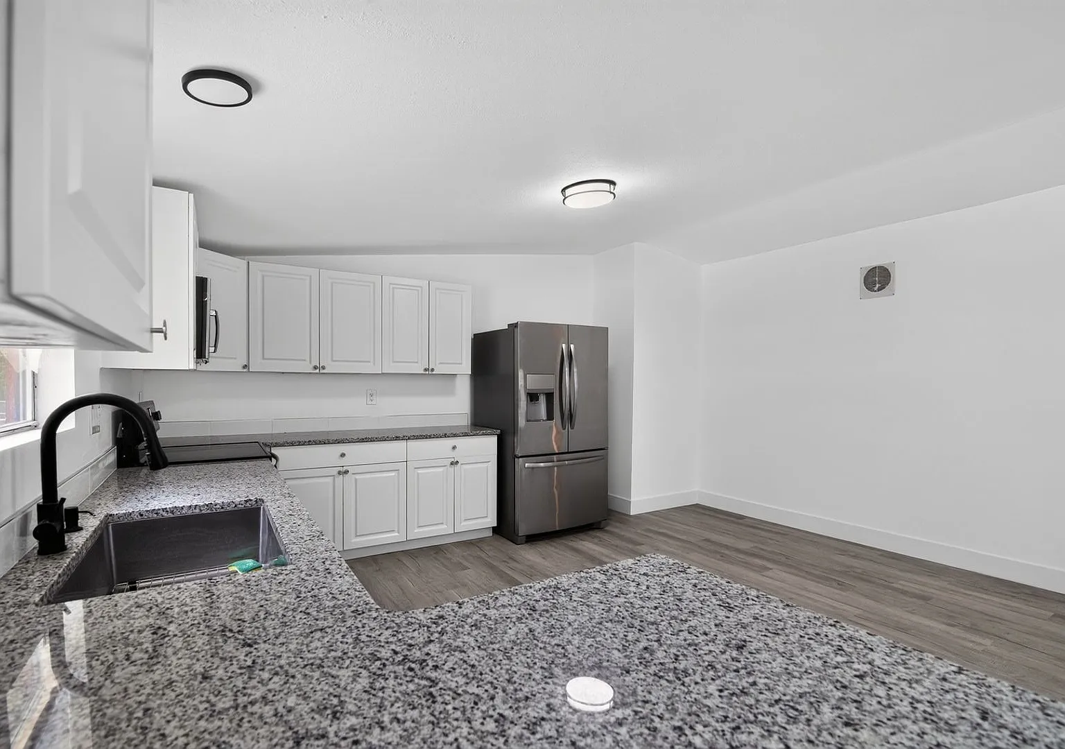 Charming 4BR House in Ocala — Photo 1